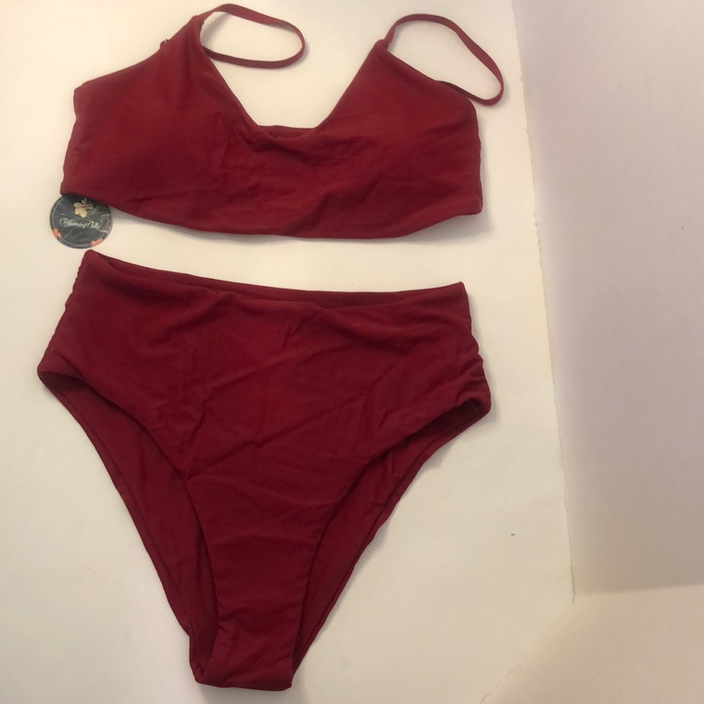 Blooming Jelly 2 piece Red swimsuit size Medium NWT